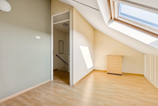 JACQUES TATILAAN 143-43.jpg